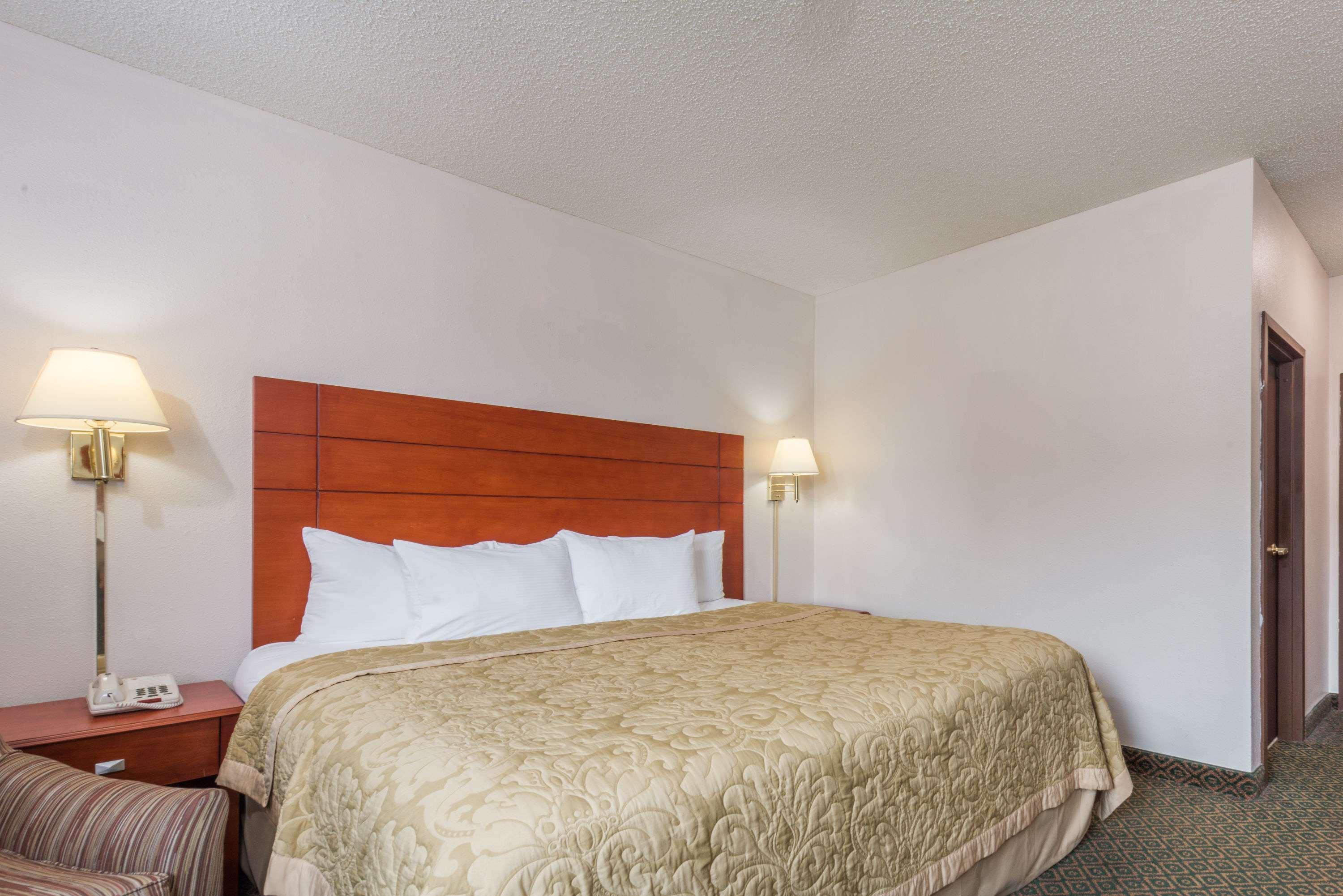 Super 8 By Wyndham St Charles Hotel Saint Charles Luaran gambar