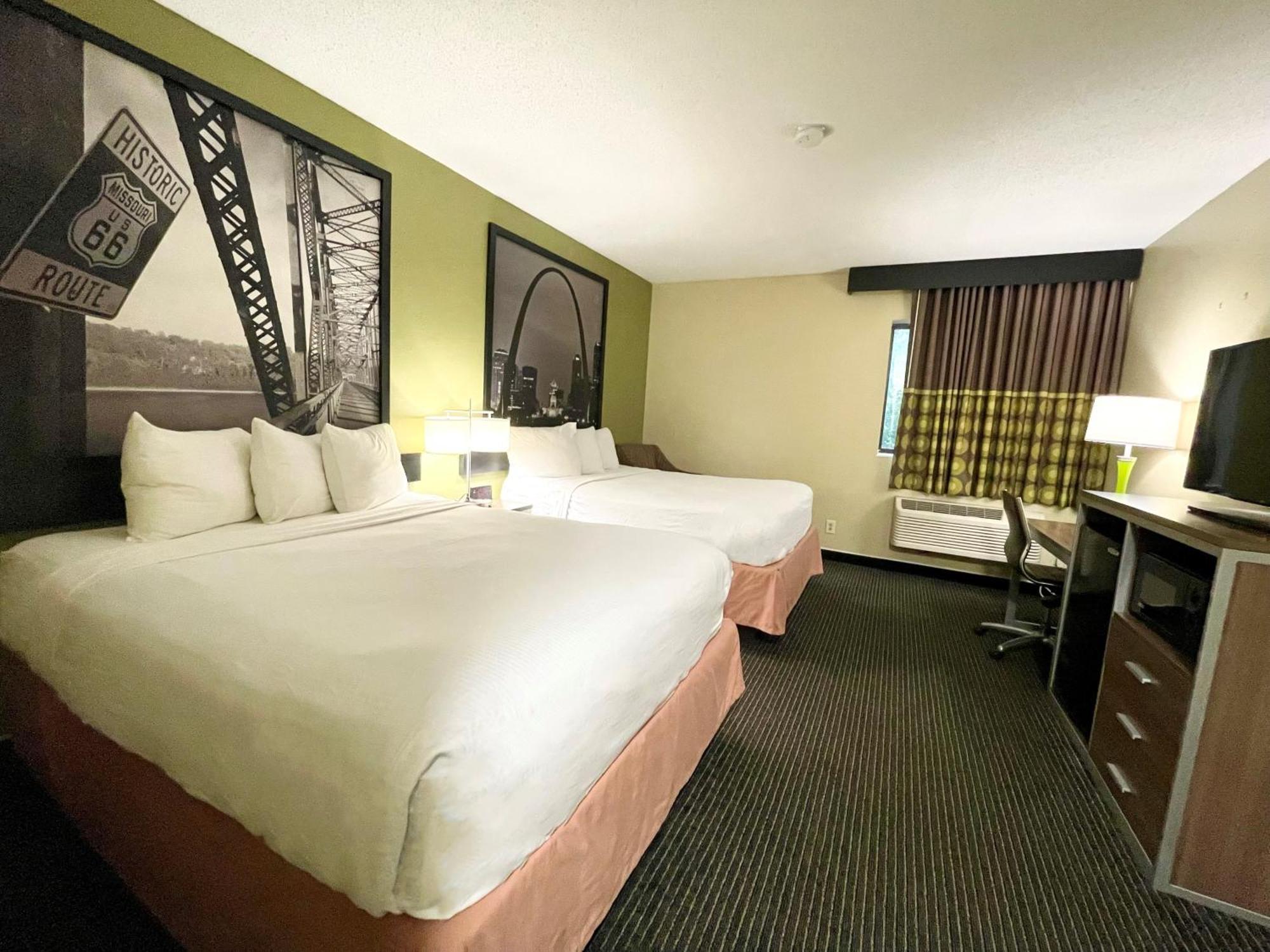 Super 8 By Wyndham St Charles Hotel Saint Charles Luaran gambar