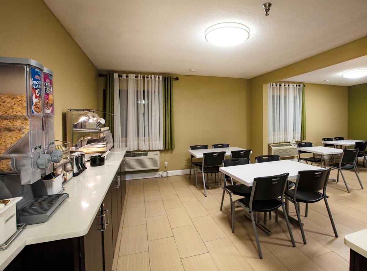 Super 8 By Wyndham St Charles Hotel Saint Charles Luaran gambar